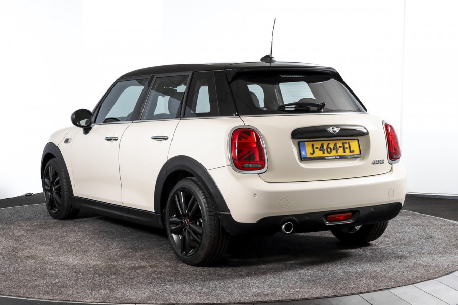 MINI Mini 1.5 Cooper Pepper Serious Business - Automaat | Cruise | Harman/kardon | Stoelverw. | PDC | NAV | ECC | LM 17" |