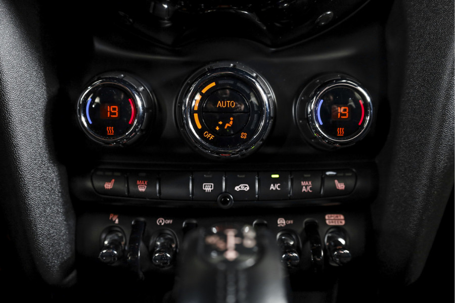 MINI Mini 1.5 Cooper Pepper Serious Business - Automaat | Cruise | Harman/kardon | Stoelverw. | PDC | NAV | ECC | LM 17" |