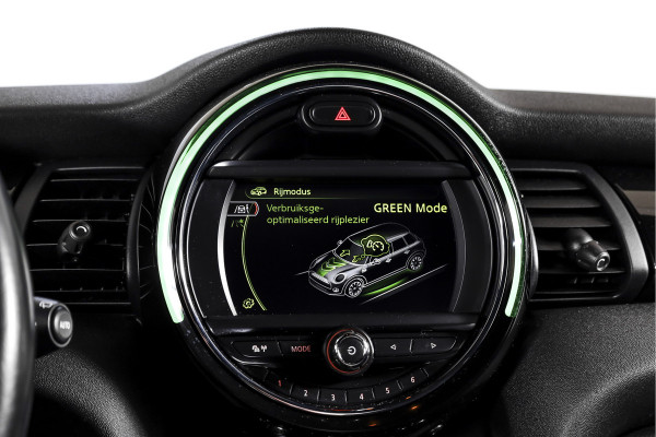 MINI Mini 1.5 Cooper Pepper Serious Business - Automaat | Cruise | Harman/kardon | Stoelverw. | PDC | NAV | ECC | LM 17" |