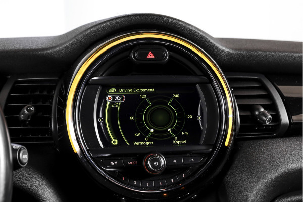 MINI Mini 1.5 Cooper Pepper Serious Business - Automaat | Cruise | Harman/kardon | Stoelverw. | PDC | NAV | ECC | LM 17" |