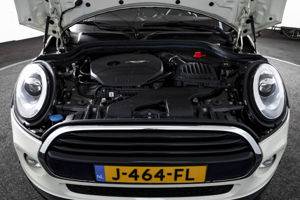 MINI Mini 1.5 Cooper Pepper Serious Business - Automaat | Cruise | Harman/kardon | Stoelverw. | PDC | NAV | ECC | LM 17" |