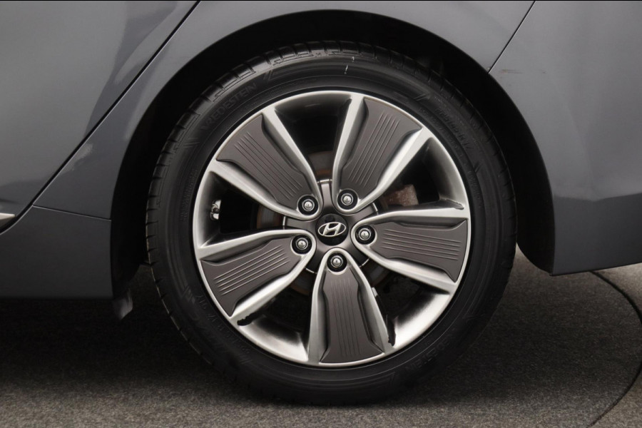 Hyundai IONIQ 1.6 GDi Comfort * Trekhaak * Camera Leder Keyless Stoelverwarming