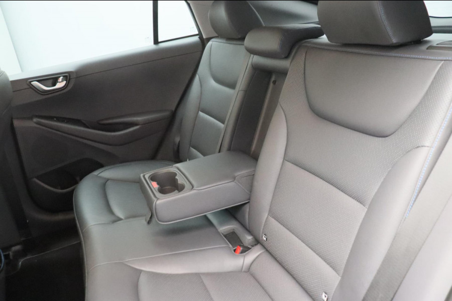 Hyundai IONIQ 1.6 GDi Comfort * Trekhaak * Camera Leder Keyless Stoelverwarming
