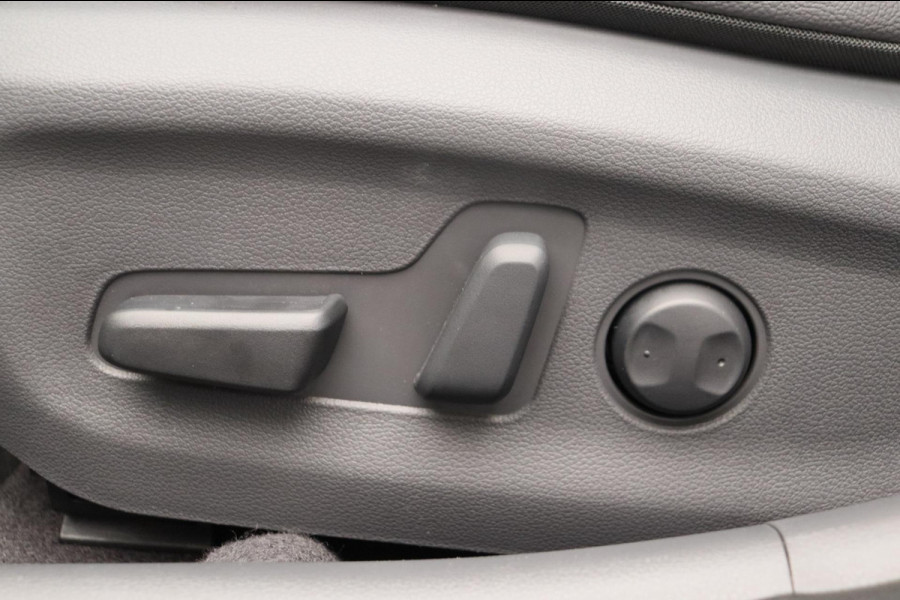 Hyundai IONIQ 1.6 GDi Comfort * Trekhaak * Camera Leder Keyless Stoelverwarming