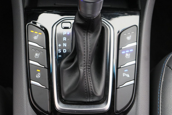 Hyundai IONIQ 1.6 GDi Comfort * Trekhaak * Camera Leder Keyless Stoelverwarming