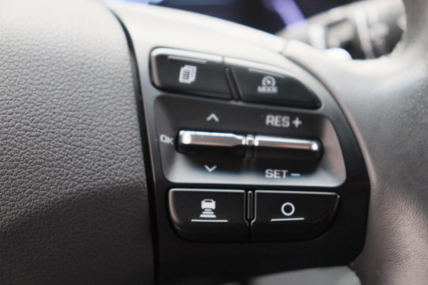 Hyundai IONIQ 1.6 GDi Comfort * Trekhaak * Camera Leder Keyless Stoelverwarming