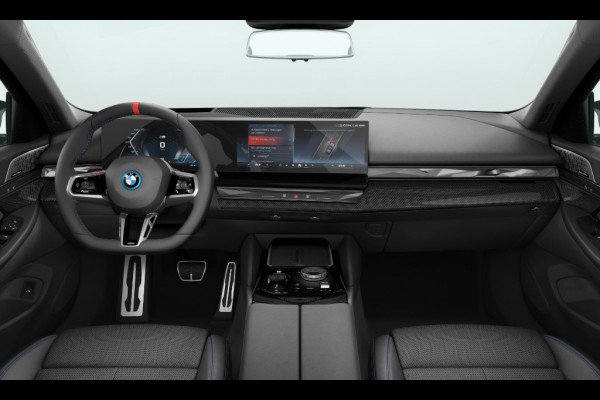 BMW i5 Touring M60 xDrive - Onderstel Prof - Pano - Carbon In+Exterieur - Bowers & Wilkins