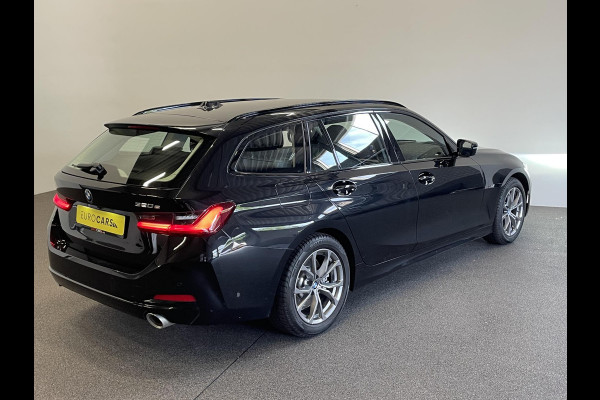 BMW 3 Serie Touring 320e Climate control Adaptive cruise control Parkeersensoren Navigatie LED Apple Carplay/ Android Auto
