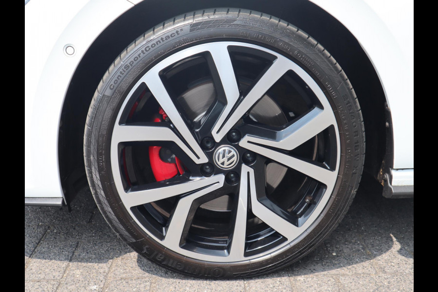 Volkswagen Polo 2.0 GTI | Beats | Panodak | Keyless Entry | Virtual Cockpit | Camera