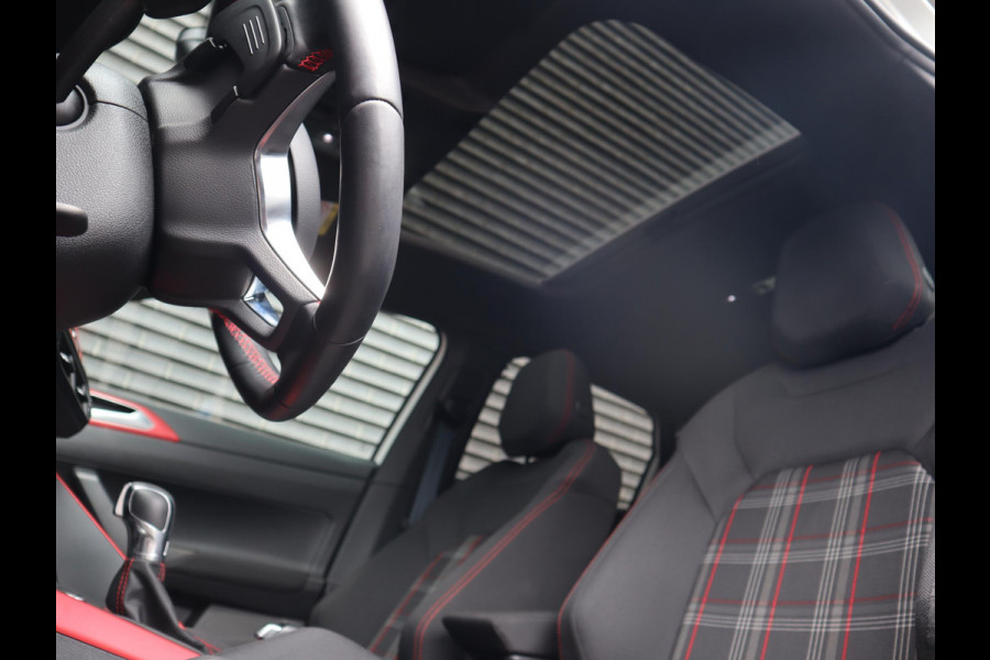 Volkswagen Polo 2.0 GTI | Beats | Panodak | Keyless Entry | Virtual Cockpit | Camera
