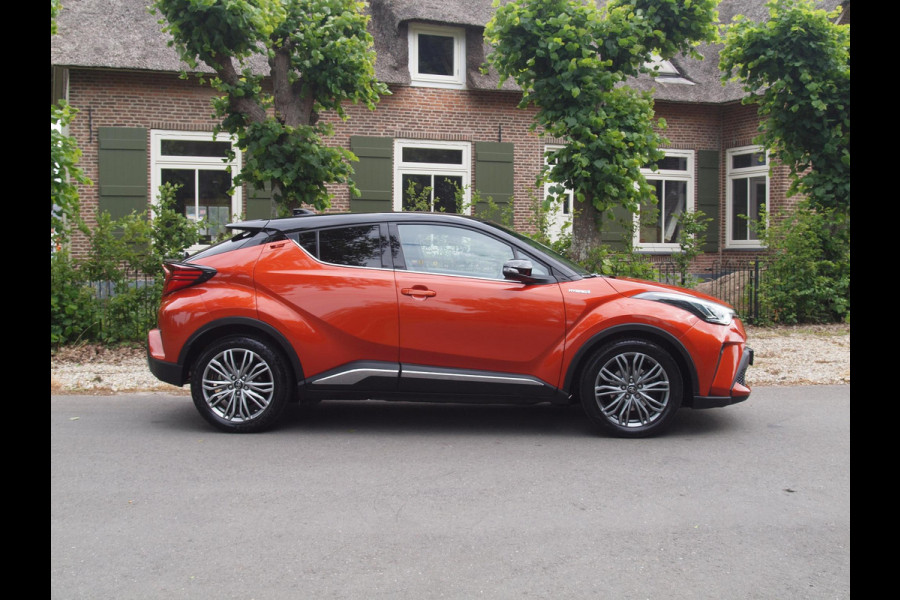 Toyota C-HR 2.0 Hybrid Executive | 180 PK | Facelift | Camera | Apple Carplay | Cruise Control | DAB |