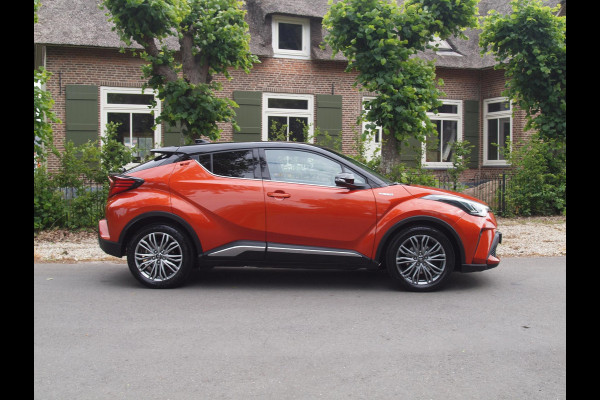Toyota C-HR 2.0 Hybrid Executive | 180 PK | Facelift | Camera | Apple Carplay | Cruise Control | DAB |