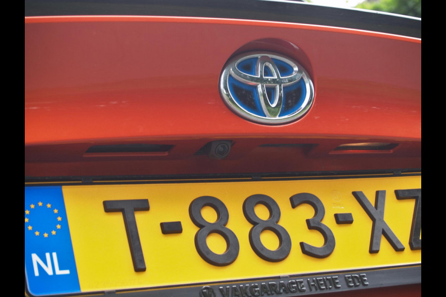 Toyota C-HR 2.0 Hybrid Executive | 180 PK | Facelift | Camera | Apple Carplay | Cruise Control | DAB |
