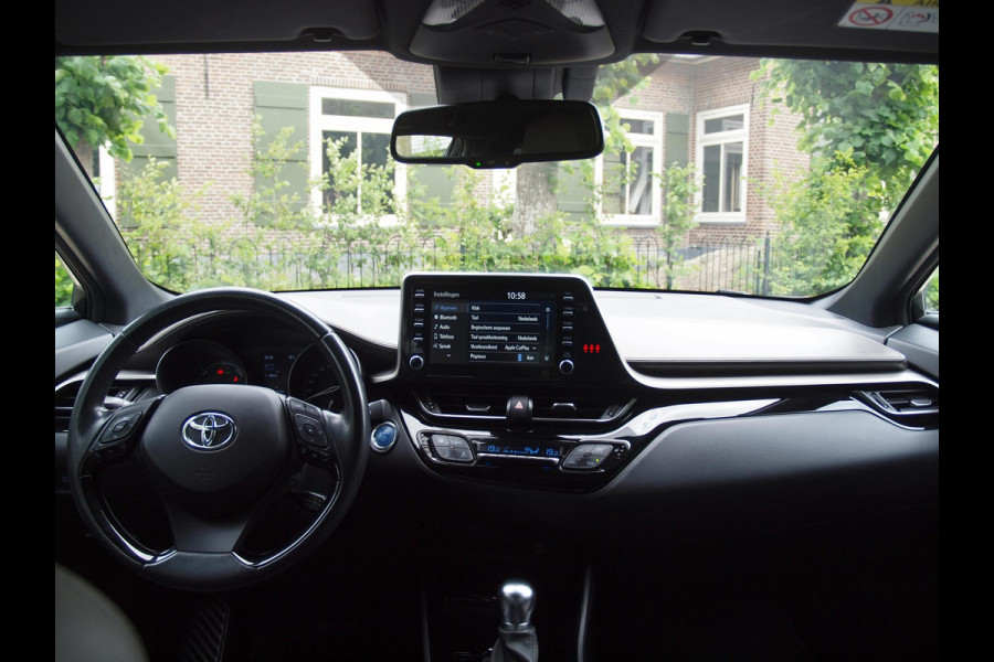 Toyota C-HR 2.0 Hybrid Executive | 180 PK | Facelift | Camera | Apple Carplay | Cruise Control | DAB |