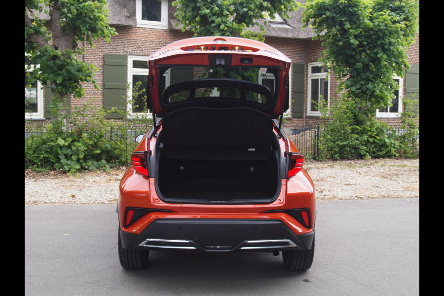 Toyota C-HR 2.0 Hybrid Executive | 180 PK | Facelift | Camera | Apple Carplay | Cruise Control | DAB |