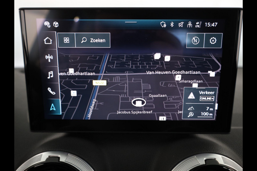 Audi Q2 35 TFSI S Edition 150 pk S-tronic | Verlengde garantie | Navigatie met Touchscreen | Parkeersensoren achter | Adaptieve cruise control | Matrix LED koplampen | S-line |