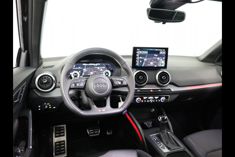 Audi Q2 35 TFSI S Edition 150 pk S-tronic | Verlengde garantie | Navigatie met Touchscreen | Parkeersensoren achter | Adaptieve cruise control | Matrix LED koplampen | S-line |