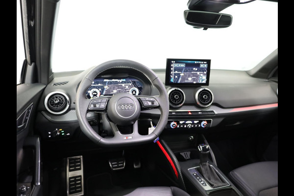 Audi Q2 35 TFSI S Edition 150 pk S-tronic | Verlengde garantie | Navigatie met Touchscreen | Parkeersensoren achter | Adaptieve cruise control | Matrix LED koplampen | S-line |