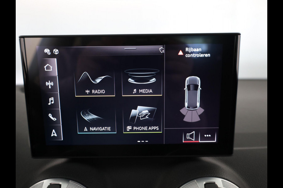 Audi Q2 35 TFSI S Edition 150 pk S-tronic | Verlengde garantie | Navigatie met Touchscreen | Parkeersensoren achter | Adaptieve cruise control | Matrix LED koplampen | S-line |