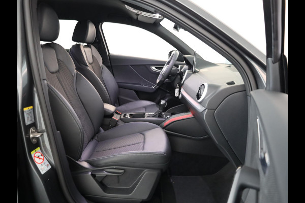 Audi Q2 35 TFSI S Edition 150 pk S-tronic | Verlengde garantie | Navigatie met Touchscreen | Parkeersensoren achter | Adaptieve cruise control | Matrix LED koplampen | S-line |