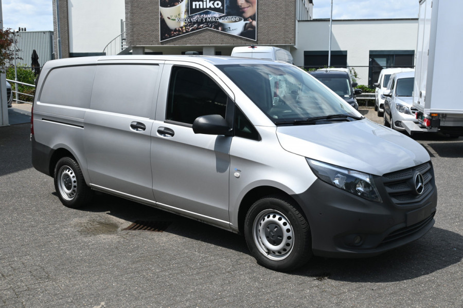 Mercedes-Benz Vito 114 CDI L2 Audio 40 Navigatie met camera, Trekhaak
