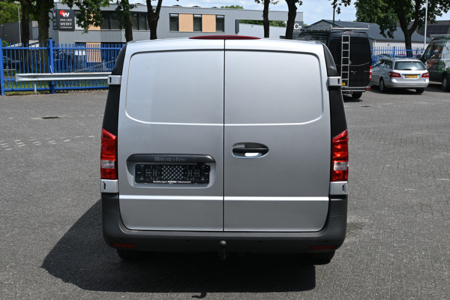 Mercedes-Benz Vito 114 CDI L2 Audio 40 Navigatie met camera, Trekhaak