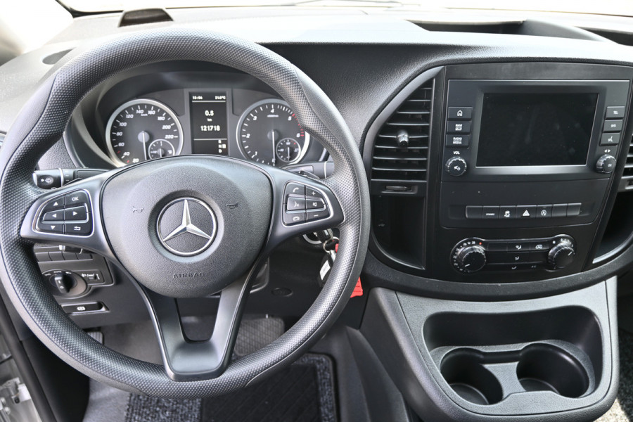 Mercedes-Benz Vito 114 CDI L2 Audio 40 Navigatie met camera, Trekhaak
