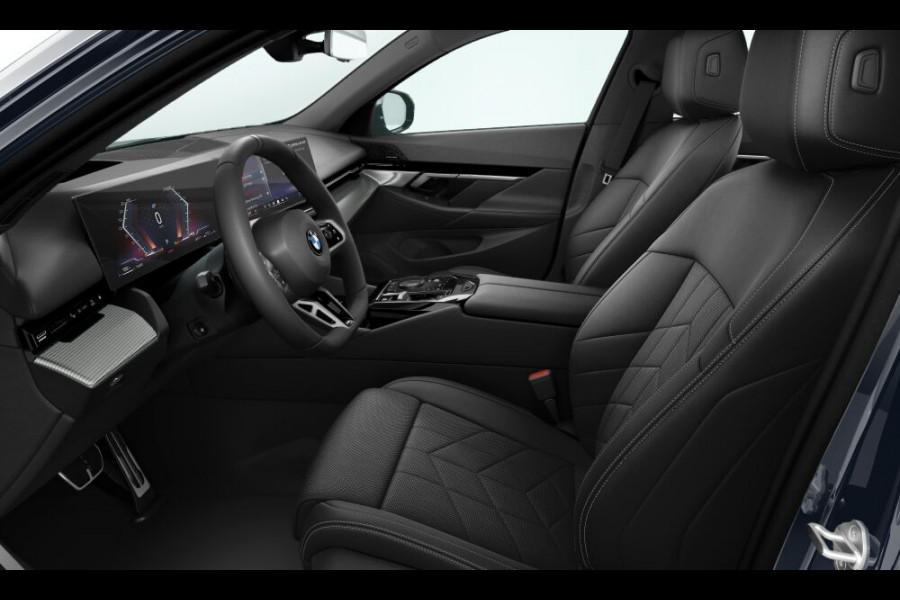 BMW 5 Serie 520d - M-Sport - Pano - Trekhaak - ACC - Head-up - Harman Kardon - Stoelventilatie