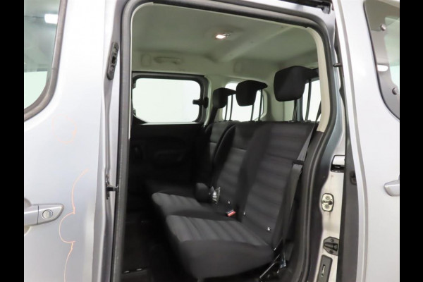 Opel Combo Tour 1.2 Turbo L1H1 Edition PARKEERSENSOREN ACHTER/ACHTERDEUREN MET RUITEN