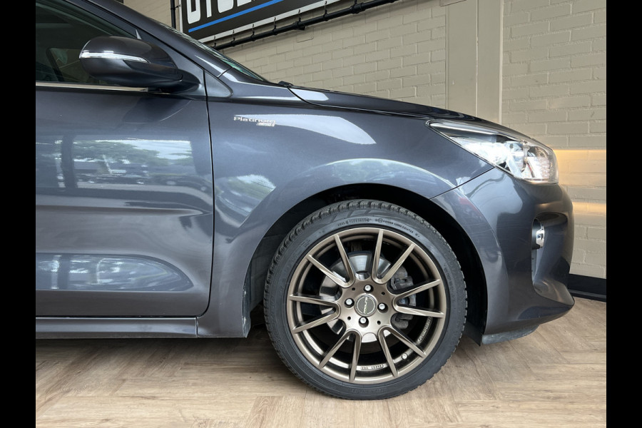 Kia Rio 1.0 TGDI 120pk | Platinum Edition | Navi | Camera | Leder | Pano | 17"| Stoel & Stuur Verwarming | Volledig onderhouden!