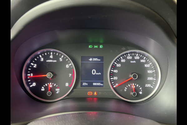 Kia Rio 1.0 TGDI 120pk | Platinum Edition | Navi | Camera | Leder | Pano | 17"| Stoel & Stuur Verwarming | Volledig onderhouden!