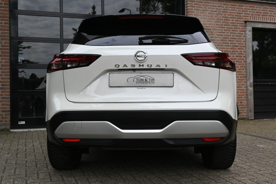 Nissan QASHQAI 1.3 MHEV Xtronic 1st Ed. Pano A.Cruise 360CAM '21