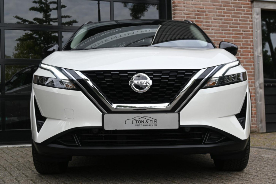 Nissan QASHQAI 1.3 MHEV Xtronic 1st Ed. Pano A.Cruise 360CAM '21