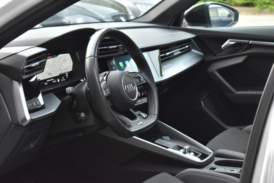 Audi A3 Sportback 2.0 TFSI S3 quattro Keyles Pano Sfeer ACC Camera