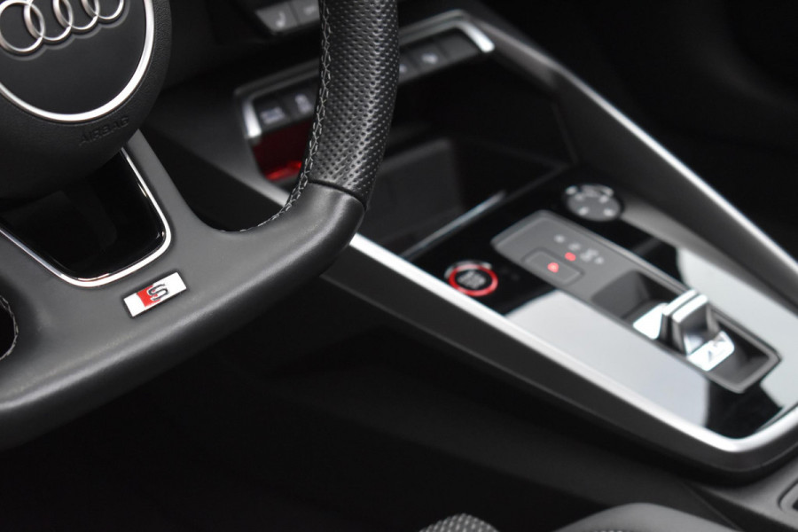 Audi A3 Sportback 2.0 TFSI S3 quattro Keyles Pano Sfeer ACC Camera