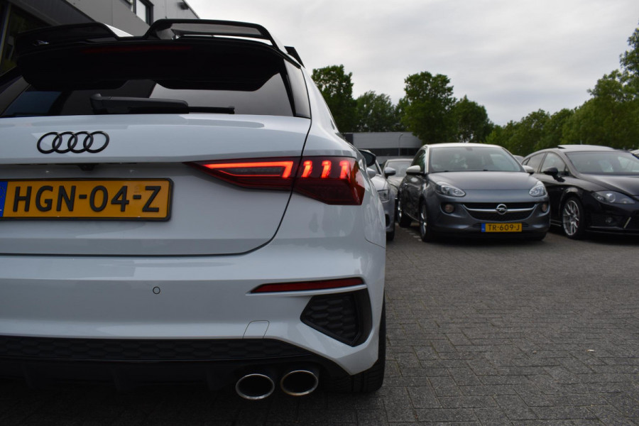 Audi A3 Sportback 2.0 TFSI S3 quattro Keyles Pano Sfeer ACC Camera