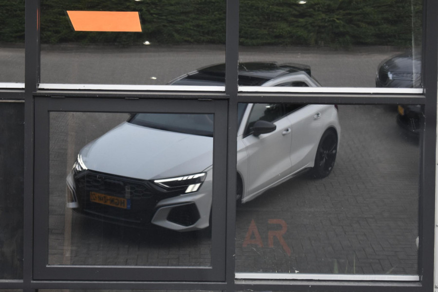Audi A3 Sportback 2.0 TFSI S3 quattro Keyles Pano Sfeer ACC Camera