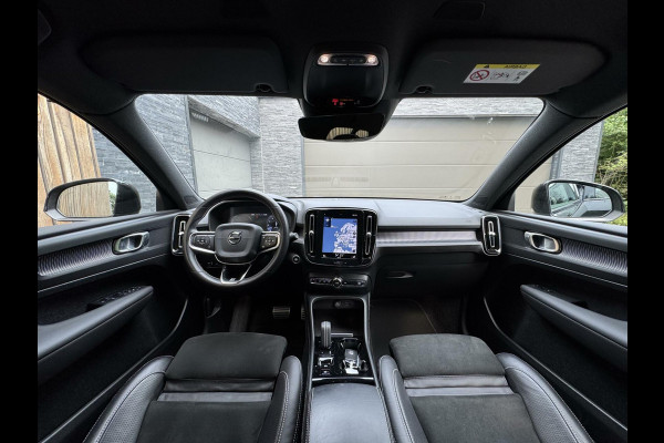 Volvo XC40 1.5 T5 Twin Engine R-Design Automaat | Achteruitrijcamera | LED verlichting | Trekhaak uitklapbaar | Stoelverwarming | Climate c