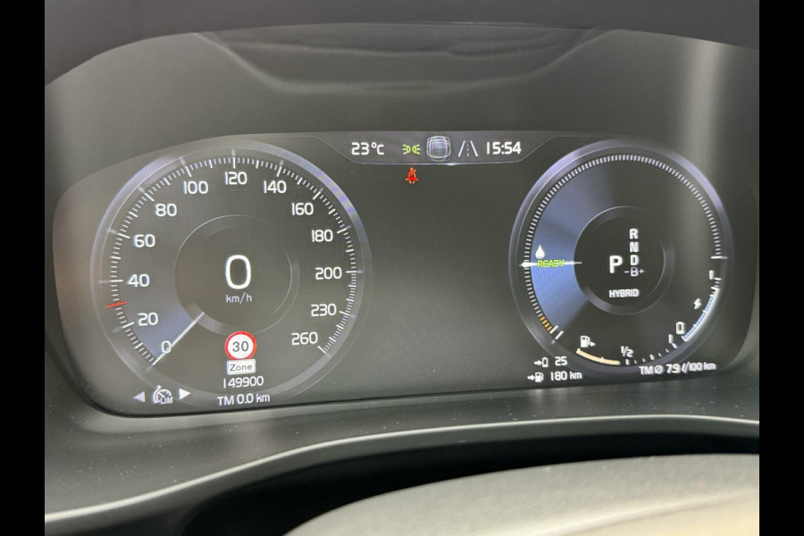 Volvo XC40 1.5 T5 Twin Engine R-Design Automaat | Achteruitrijcamera | LED verlichting | Trekhaak uitklapbaar | Stoelverwarming | Climate c