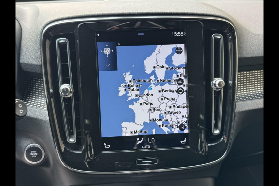 Volvo XC40 1.5 T5 Twin Engine R-Design Automaat | Achteruitrijcamera | LED verlichting | Trekhaak uitklapbaar | Stoelverwarming | Climate c