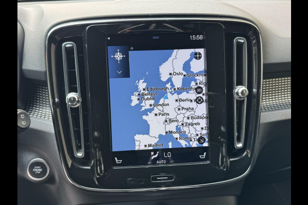 Volvo XC40 1.5 T5 Twin Engine R-Design Automaat | Achteruitrijcamera | LED verlichting | Trekhaak uitklapbaar | Stoelverwarming | Climate c