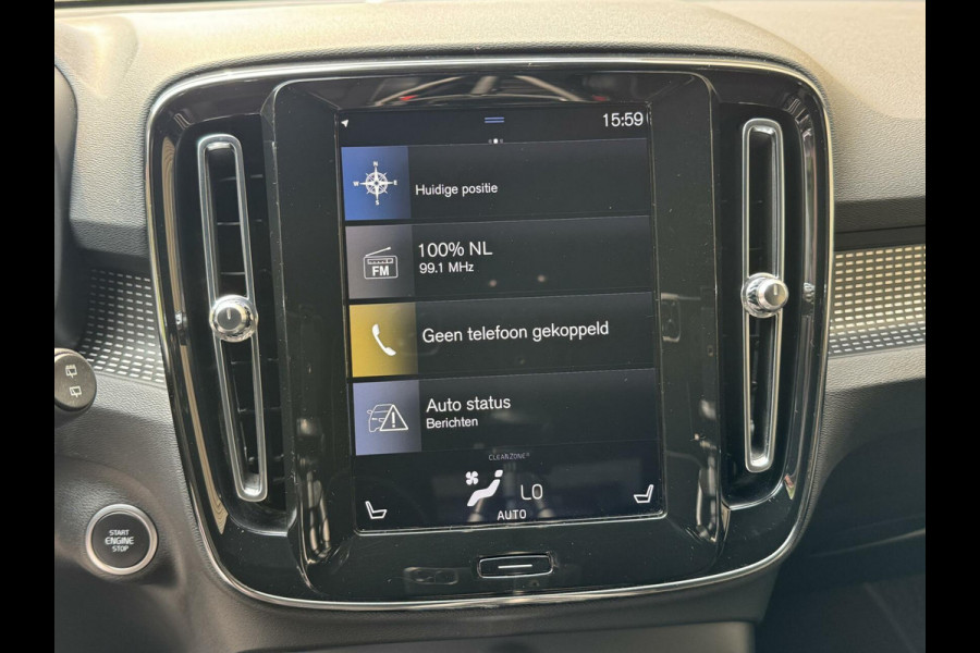 Volvo XC40 1.5 T5 Twin Engine R-Design Automaat | Achteruitrijcamera | LED verlichting | Trekhaak uitklapbaar | Stoelverwarming | Climate c