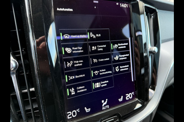 Volvo XC60 2.0 B5 Mom. Exclusive |Pano|Leer|Memory|AutoPilot|HUD|El.Trekhaak|19"R-Design|Harman/Kardon|Carplay
