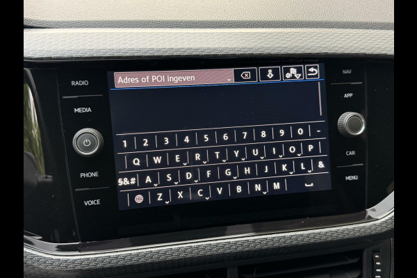Volkswagen T-Cross 1.0 TSI R-line Automaat | LED | Trekhaak | Getint glas | Climate control | Cruise control adaptief | Lane assist | Dode hoek det