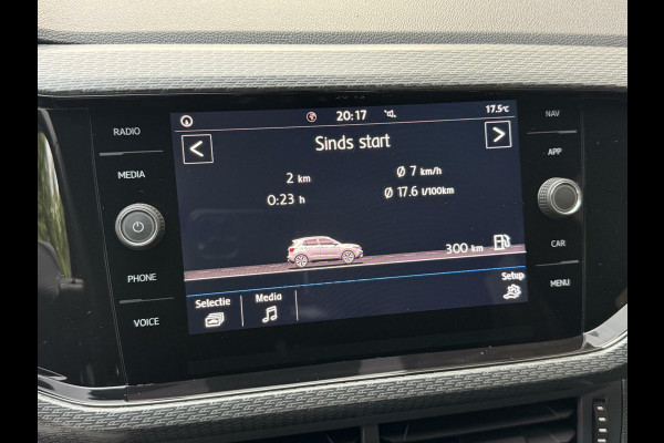 Volkswagen T-Cross 1.0 TSI R-line Automaat | LED | Trekhaak | Getint glas | Climate control | Cruise control adaptief | Lane assist | Dode hoek det