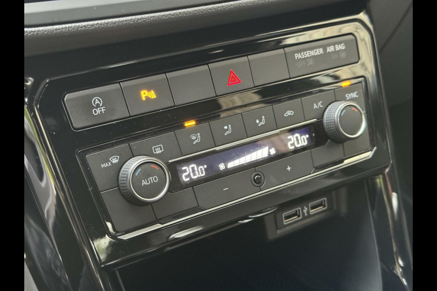 Volkswagen T-Cross 1.0 TSI R-line Automaat | LED | Trekhaak | Getint glas | Climate control | Cruise control adaptief | Lane assist | Dode hoek det