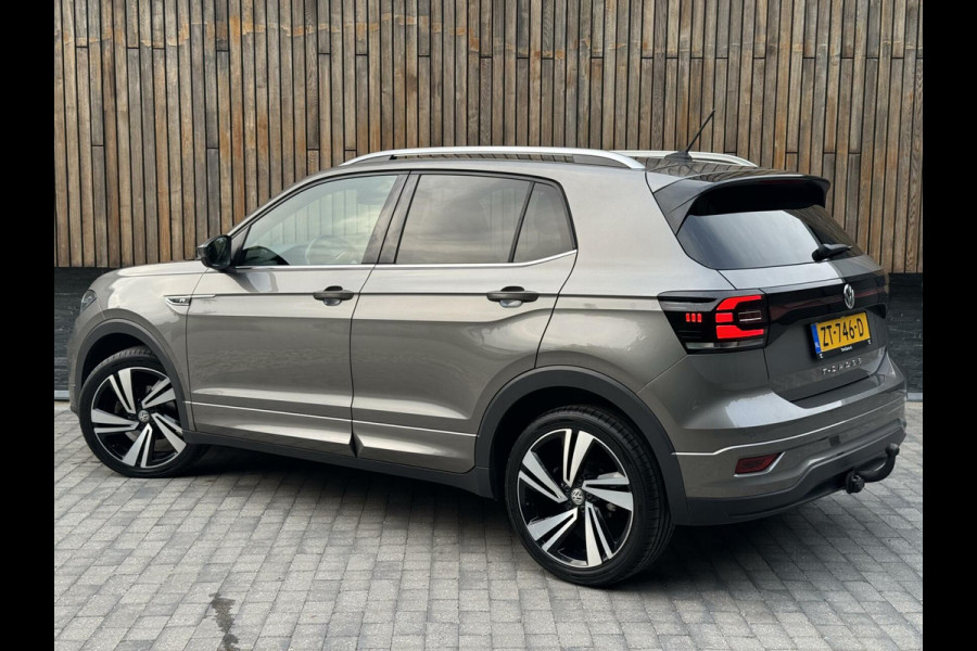 Volkswagen T-Cross 1.0 TSI R-line Automaat | LED | Trekhaak | Getint glas | Climate control | Cruise control adaptief | Lane assist | Dode hoek det