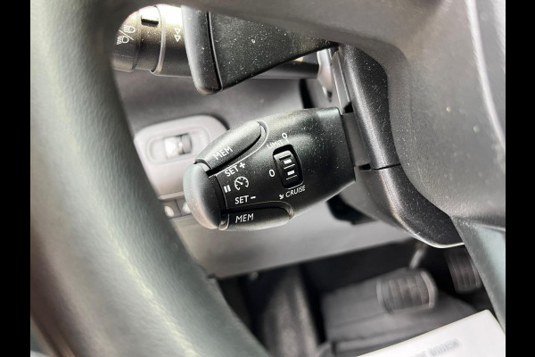 Citroën Berlingo XL 1.2 BENZINE Feel 7pers! 6-12 M GARANTIE AUTOMAAT