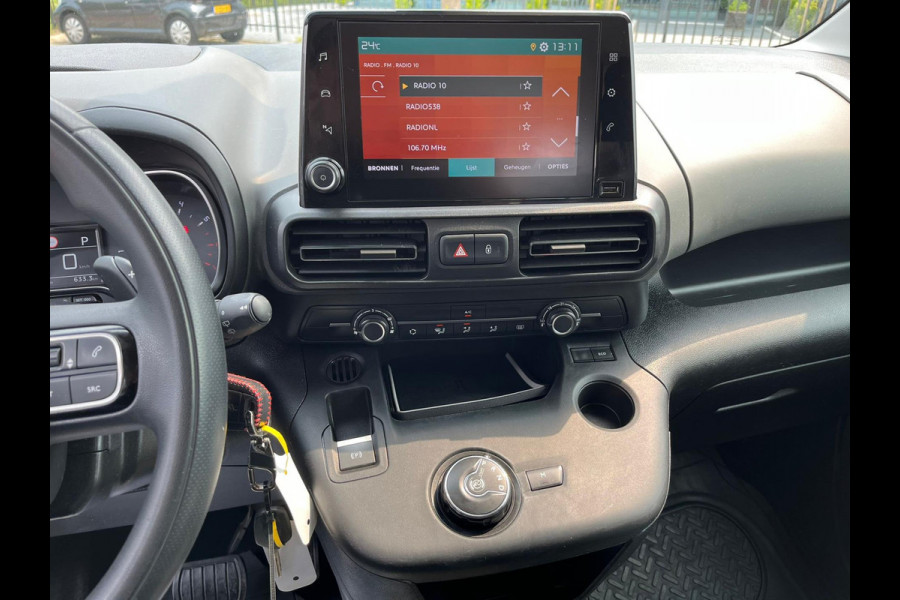 Citroën Berlingo XL 1.2 BENZINE Feel 7pers! 6-12 M GARANTIE AUTOMAAT