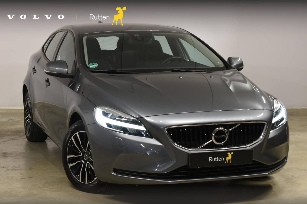Volvo V40 T2 122PK Nordic+ / Navigatie / Camera / Cruise Control / Stoelverwarming / LM Velgen / Volvo V40 T2 122PK Nordic+ / Navigatie / Camera / Cruise Control / Stoelverwarming / LM Velgen /
